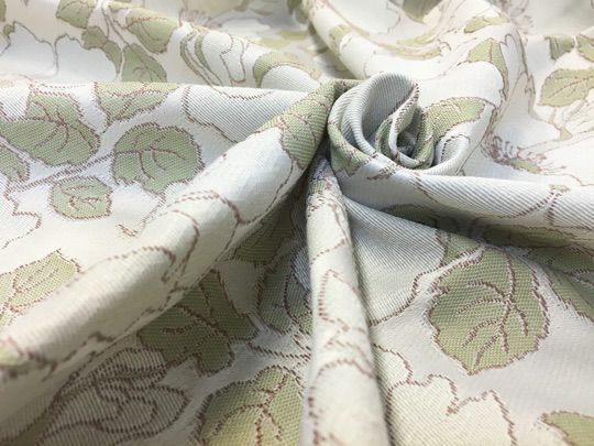 マットホワイト＆グリーン＆花模様のカーテン