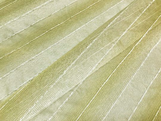 ベージュ&縦ストライプ&透け感のあるシームレスレースカーテン