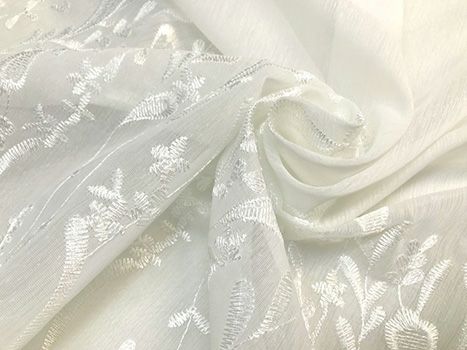 アイボリー&植物モチーフ&刺繍&透け感のあるシームレスレースカーテン