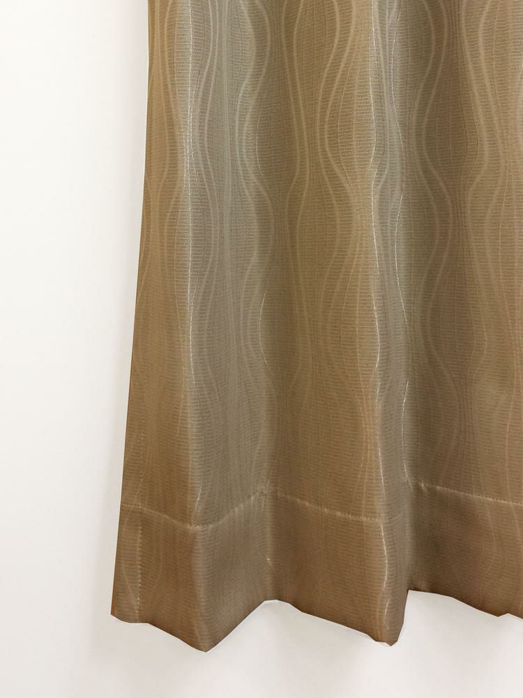 チャコールグレー＆流線模様の2級遮光カーテン